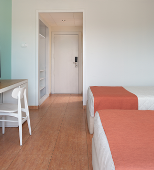 /content/rooms/StandardHotelCaribe/hotel-caribe-habitacion-standard-01