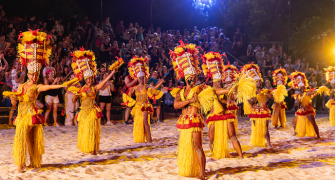 noches-de-fuego-en-tahiti-espectaculo-portaventura-1