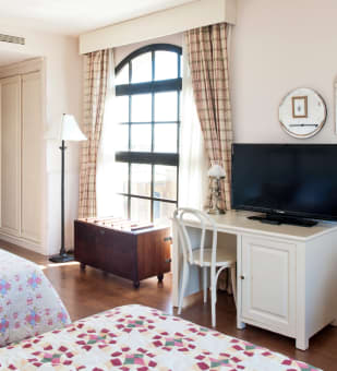 /content/rooms/StandardHotelGoldRiver/hotel-gold-river-standard-04