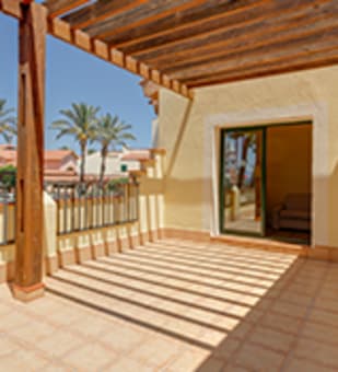 /content/rooms/SuiteHotelPortaventura/hotel-portaventura-habitacion-suite-03