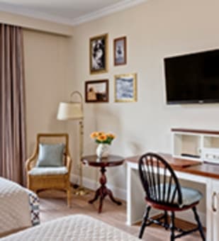 /content/rooms/CallaghanHotelGoldRiver/hotel-gold-river-habitacion-callaghan-03