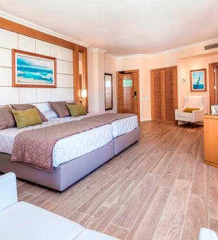/content/rooms/JuniorSuiteHotelPortaventura/hotel-portaventura-habitacion-junior-suite-05