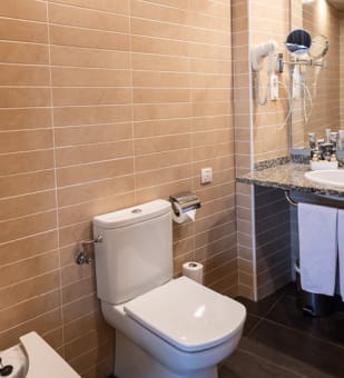 /content/rooms/SuiteHotelPortaventura/hotel-portaventura-habitacion-suite-02