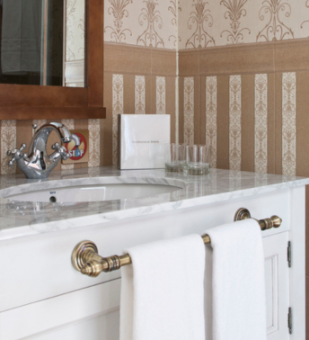 /content/rooms/CallaghanHotelGoldRiver/hotel-gold-river-habitacion-callaghan-04