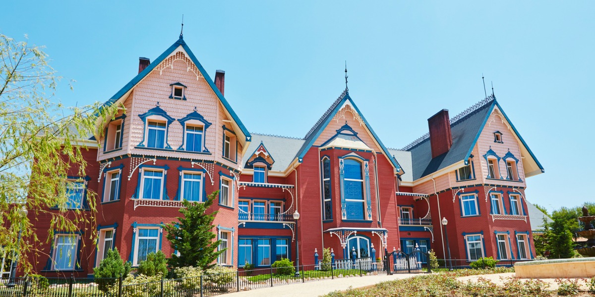 Fachada del Hotel Mansión de Lucy