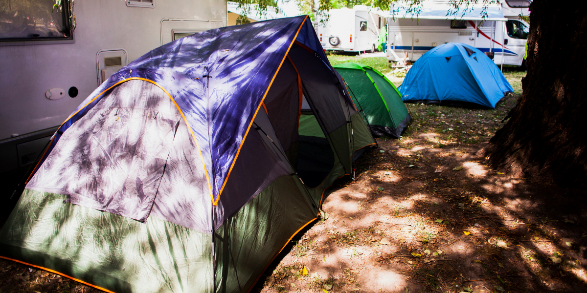 Tiendas de campaña.